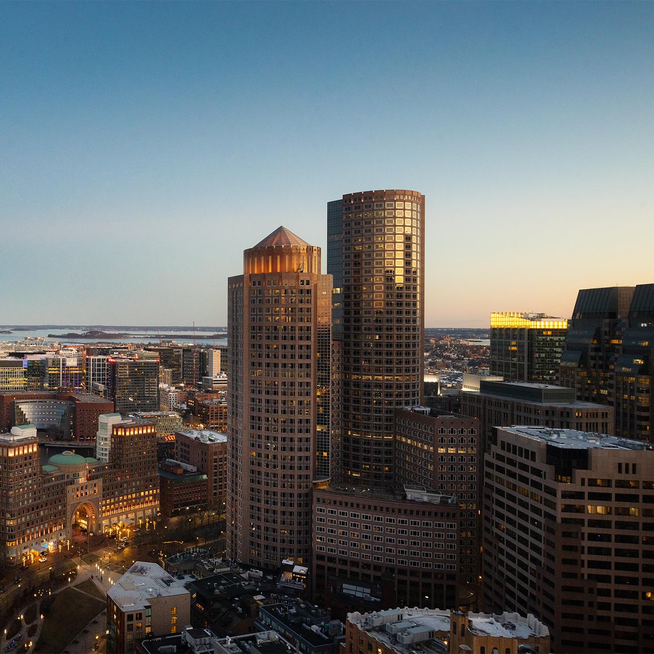Exterior of the Marriott Vacation Club timeshare at sunset at Custom House in Boston