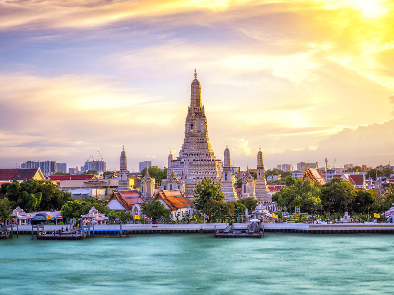 Wat Arun Temple Bangkok sunset