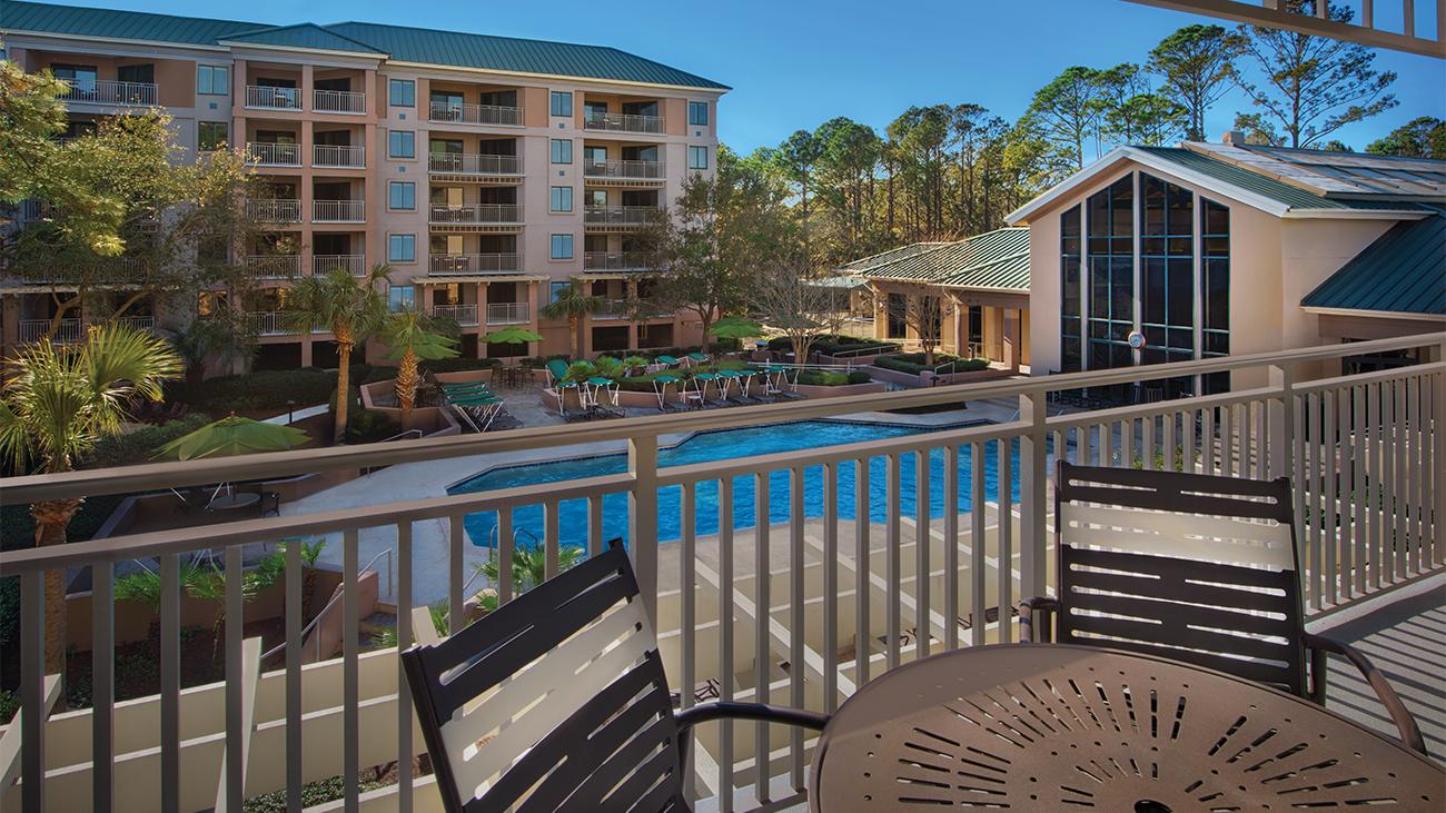 bb-two-bedroom-balcony-interior-photo
