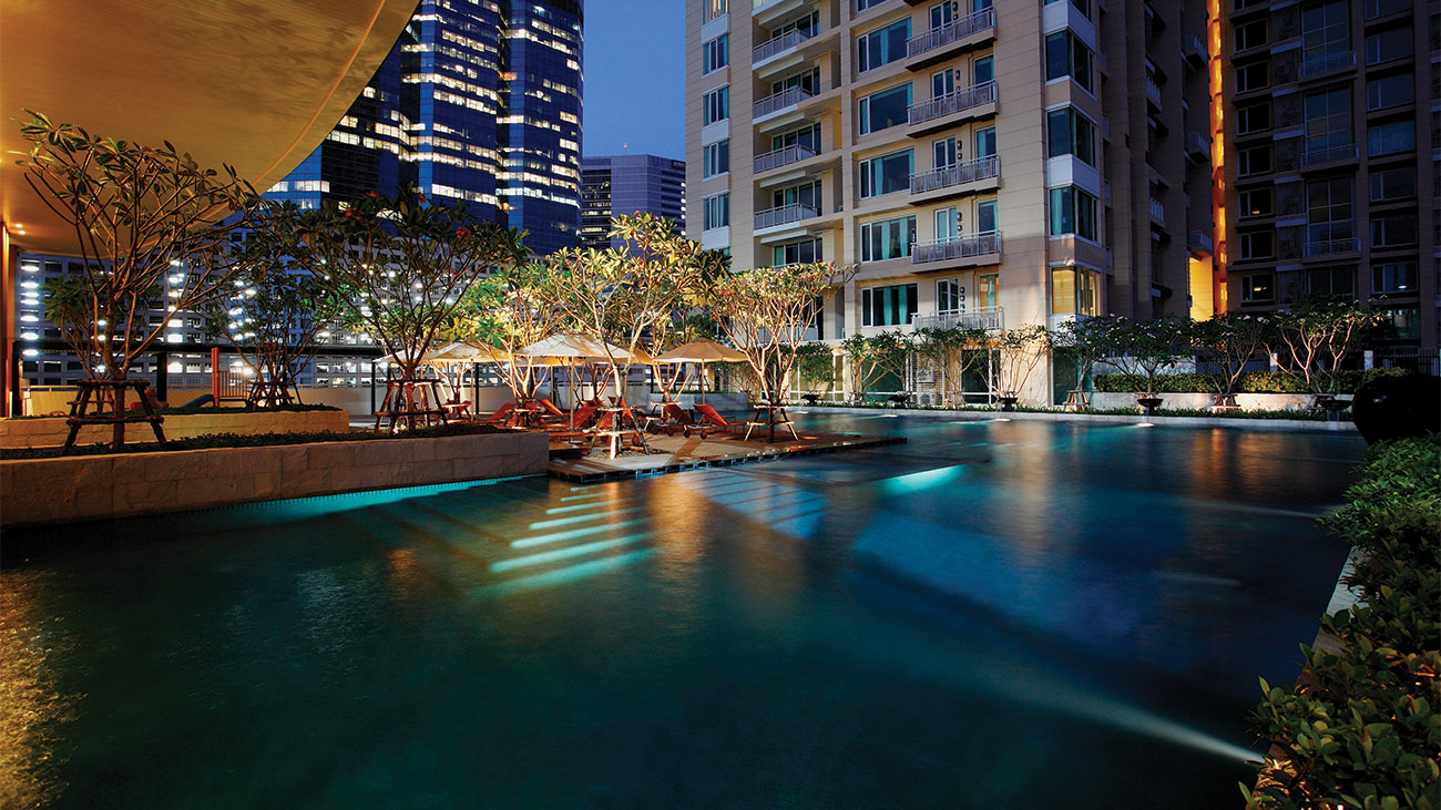 bk-amenity-pool-photo