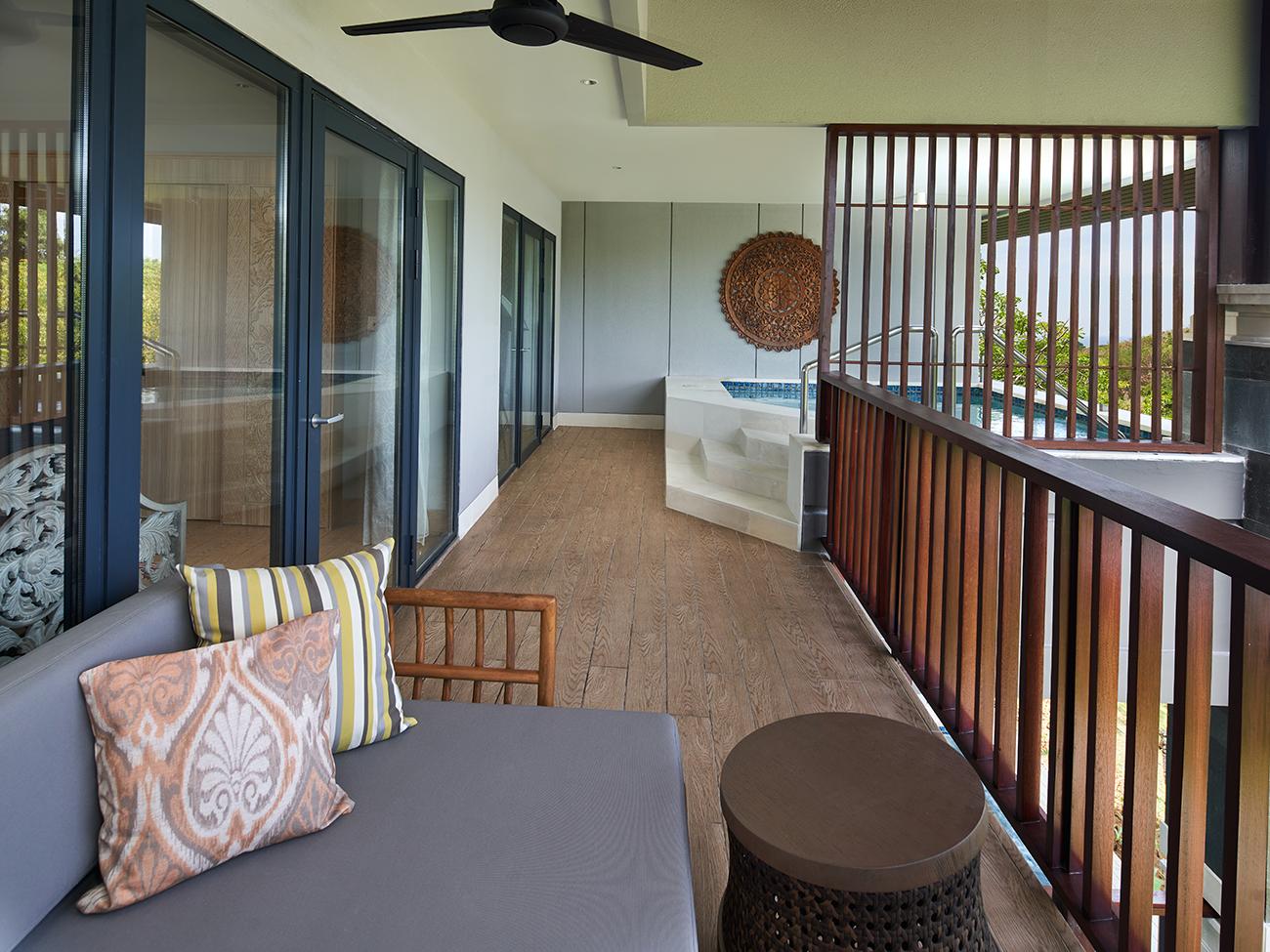 bo-villa-two-bedroom-balcony-interior-photo