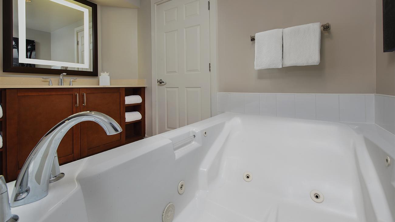 bp-two-bedroom-master-bedroom-interior-photo-1