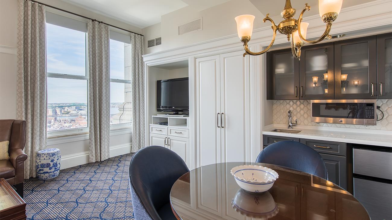 ch-one-bedroom-dining-roomkitchen-interior-photo