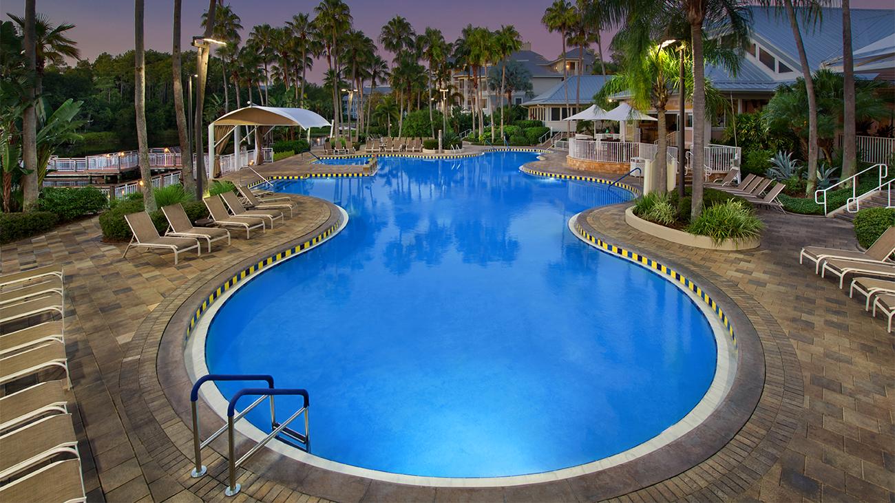 cy-amenity-pool-photo