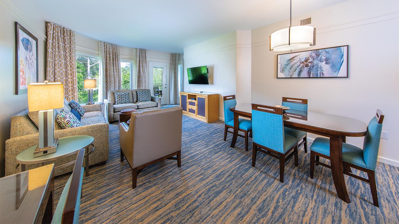 cy-villa-living-room-and-dining-room-interior-photo