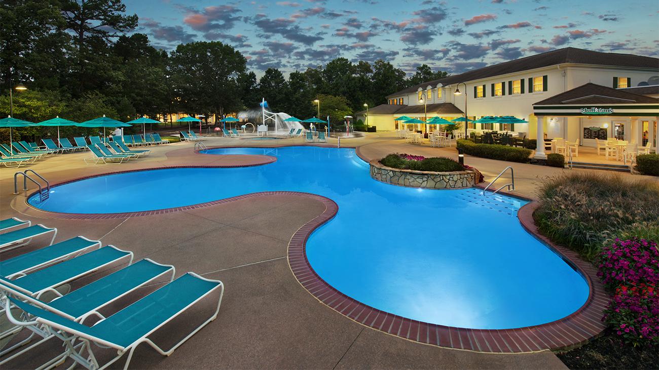 fw-amenity-pool-photo