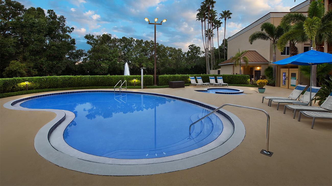 im-amenity-pool-photo