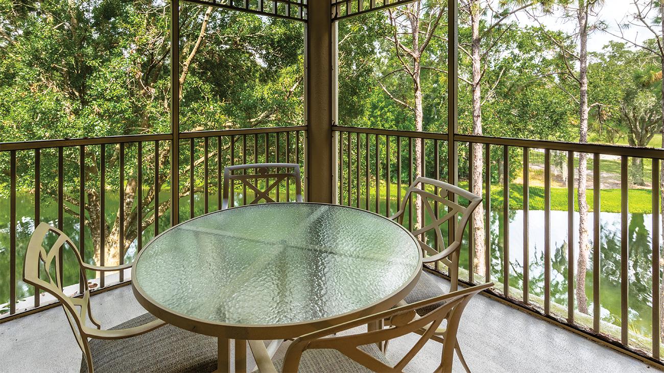 im-three-bedroom-balcony-interior-photo