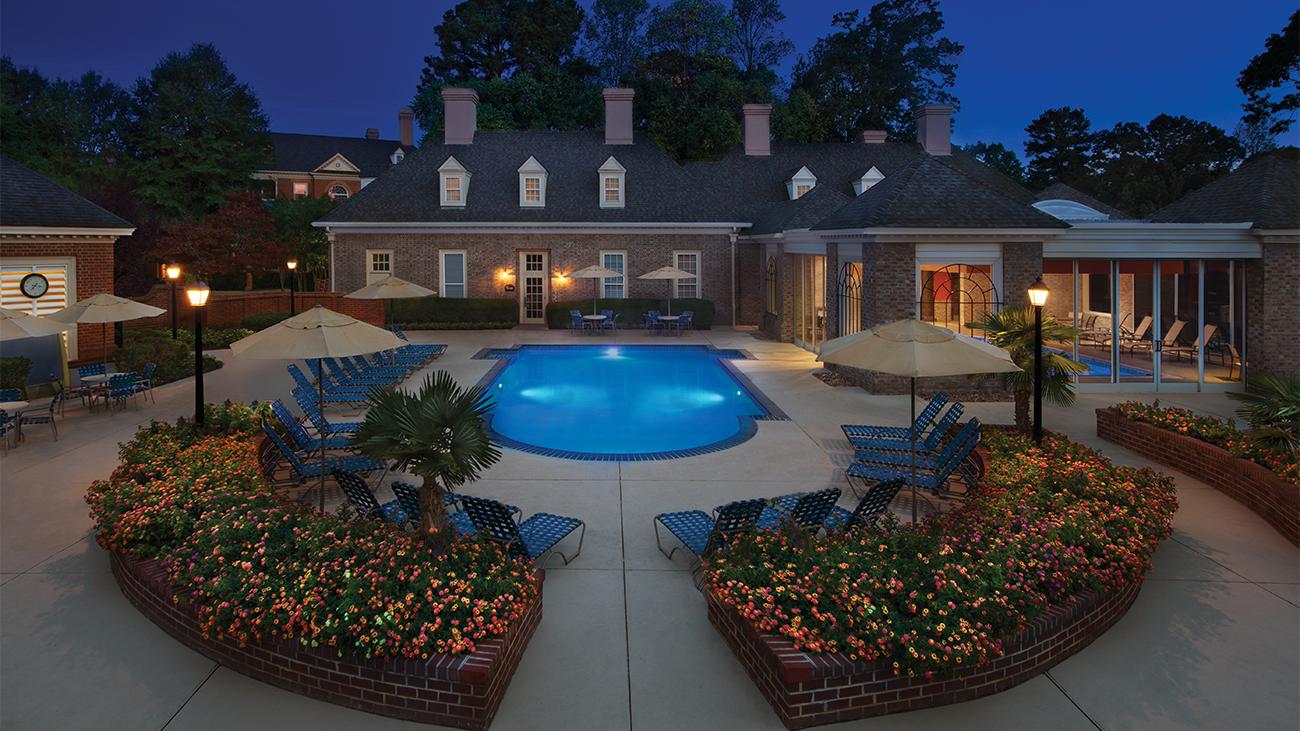 ma-amenity-pool-photo