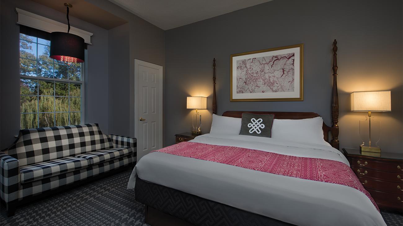 ma-two-bedroom-guest-bedroom-interior-photo