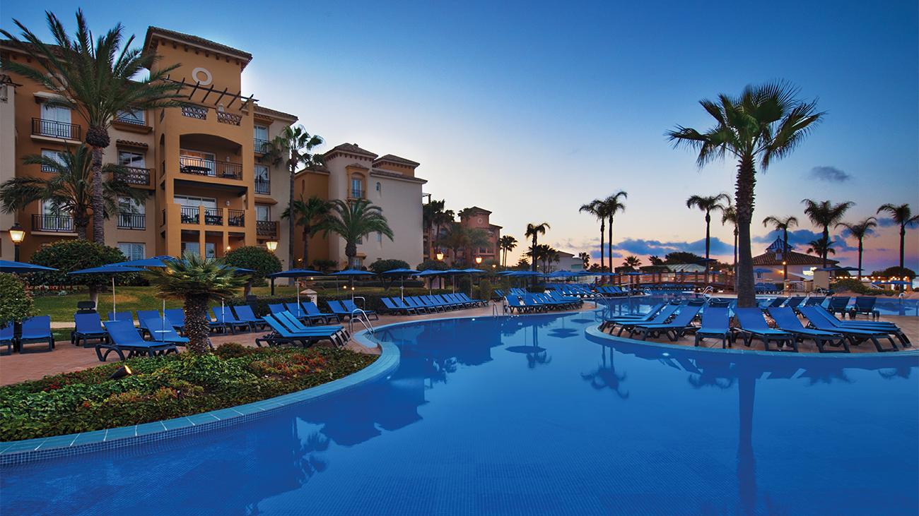 Outdoor Beachside Pool