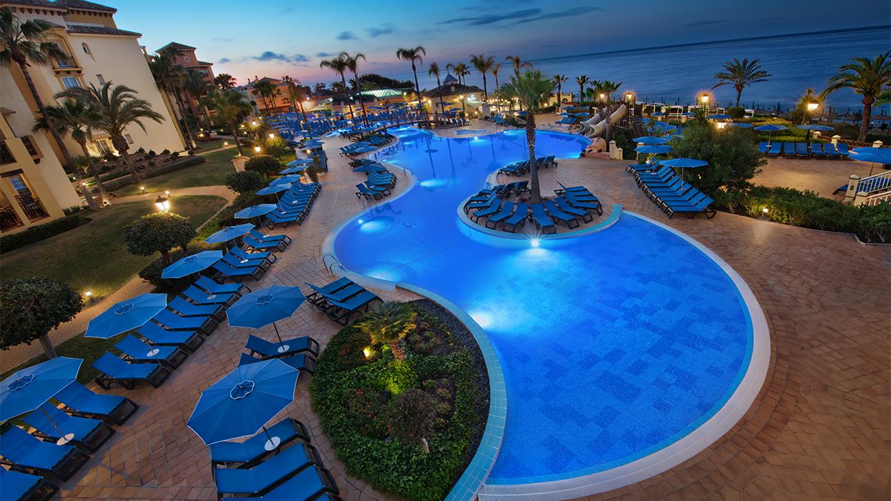Outdoor Beachside Pool