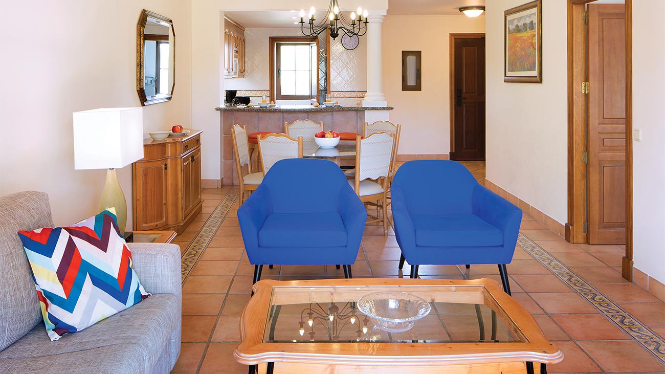 mc-townhouse-living-room-interior-photo-1