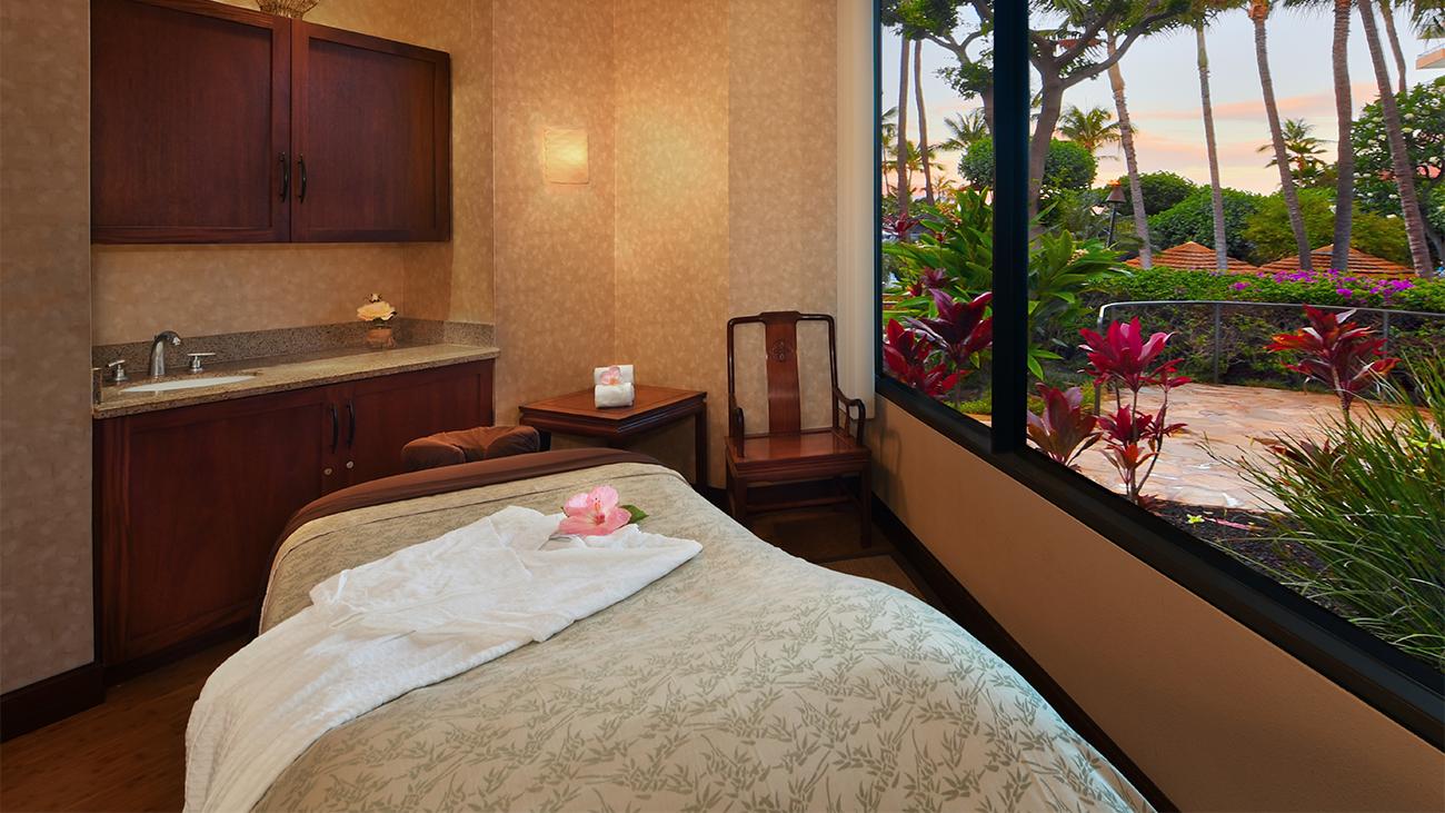 mh-mu-property-spa-by-the-sea-treatment-room-interior-photo
