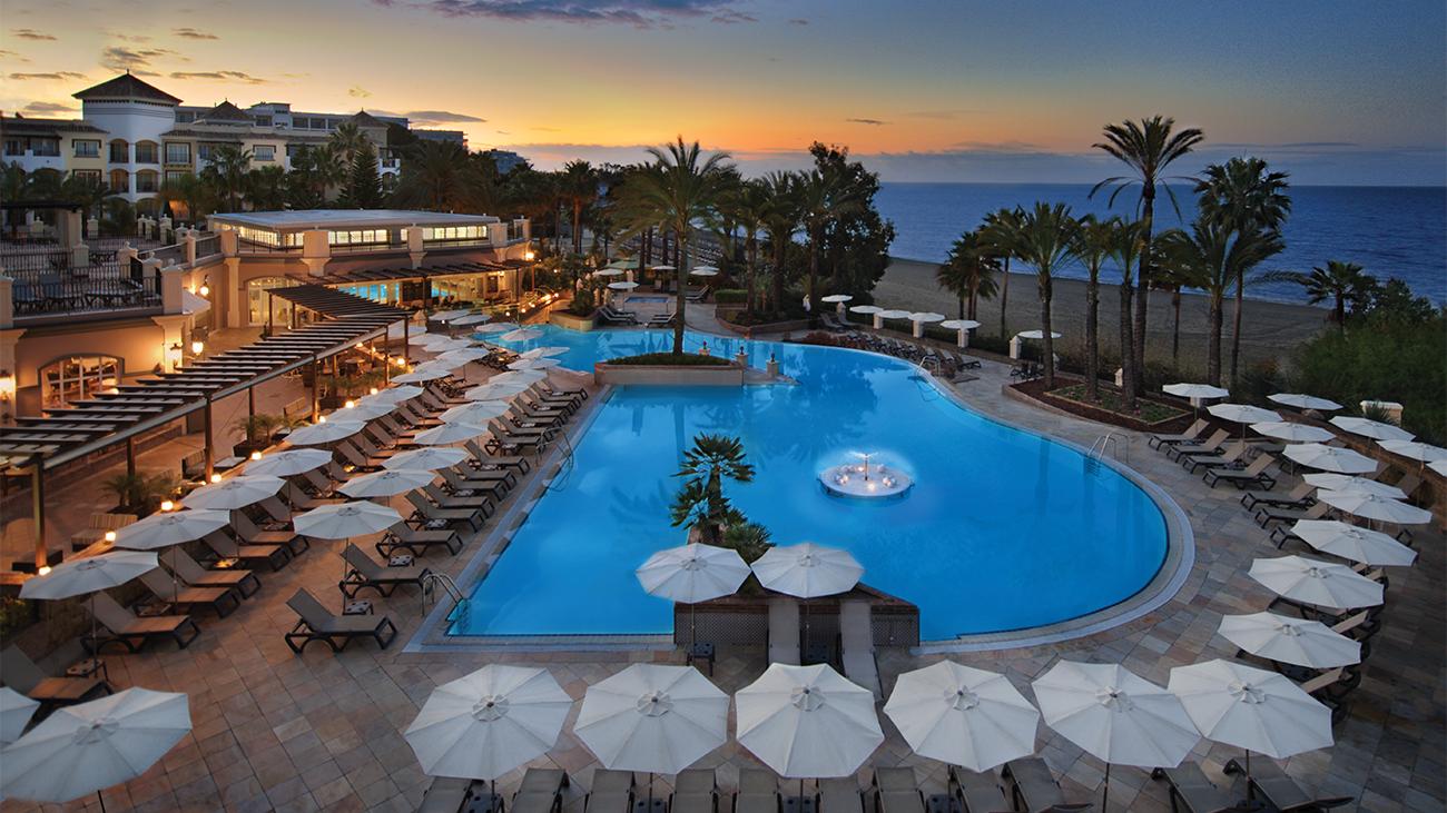 La Fuente Outdoor Pool