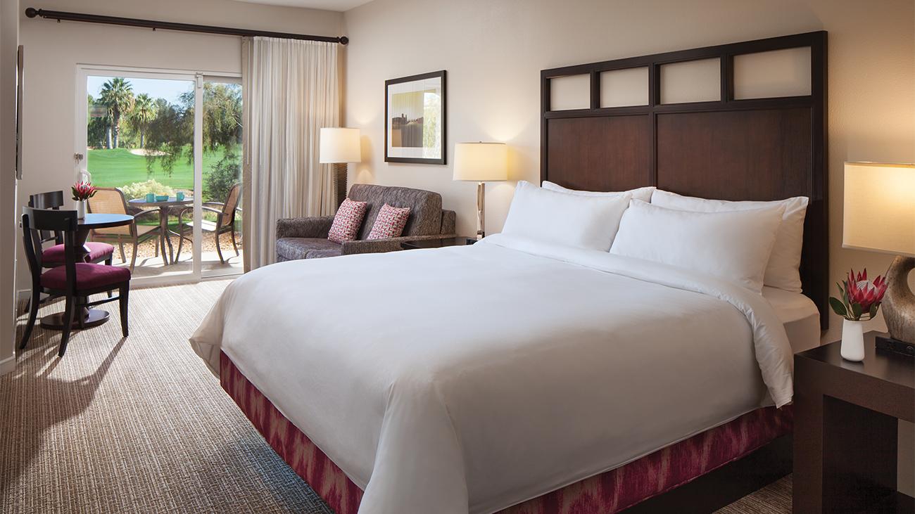 sr-villages-studio-villa-bedroom-interior-photo