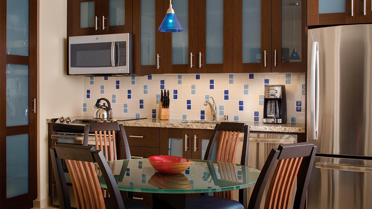 vg-one-bedroom-kitchen-interior-photo