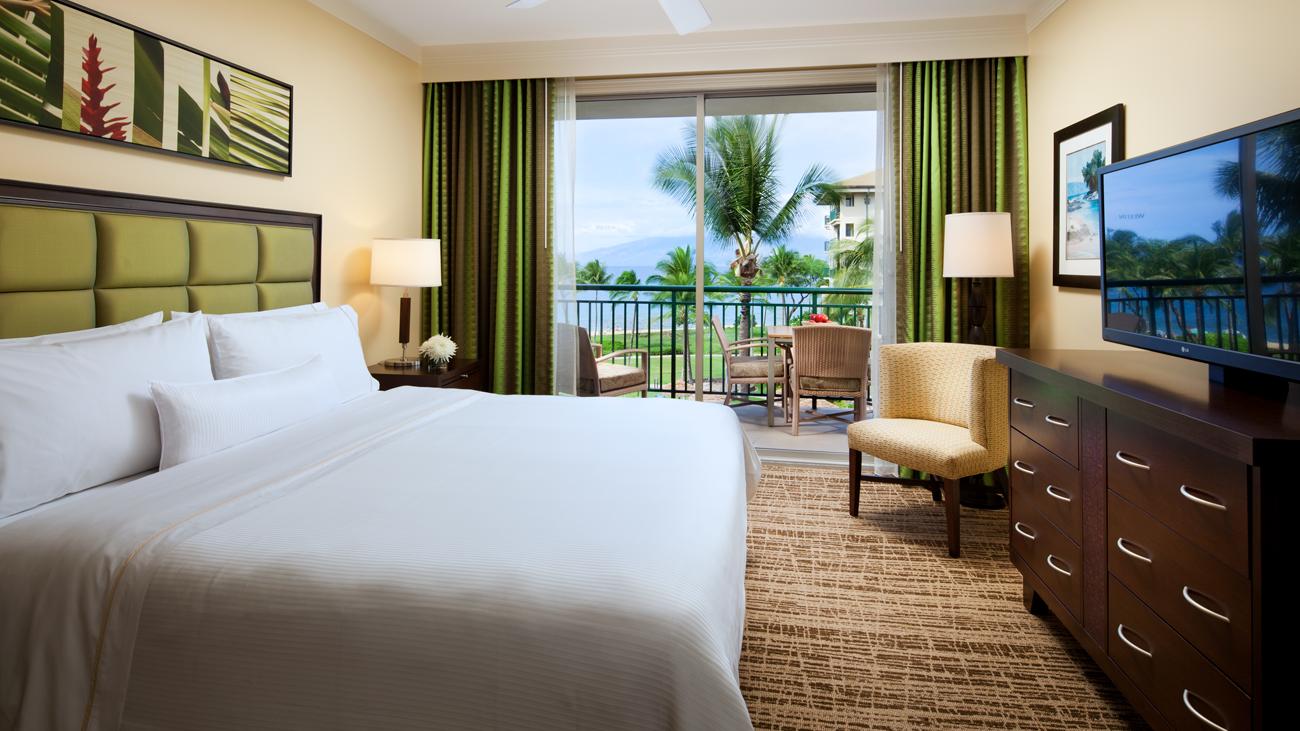 korn-two-bedroom-lockoff-guestroom-interior-photo