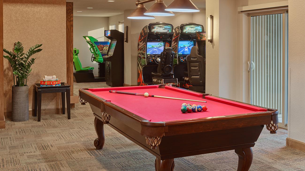 Billiards & Gameroom