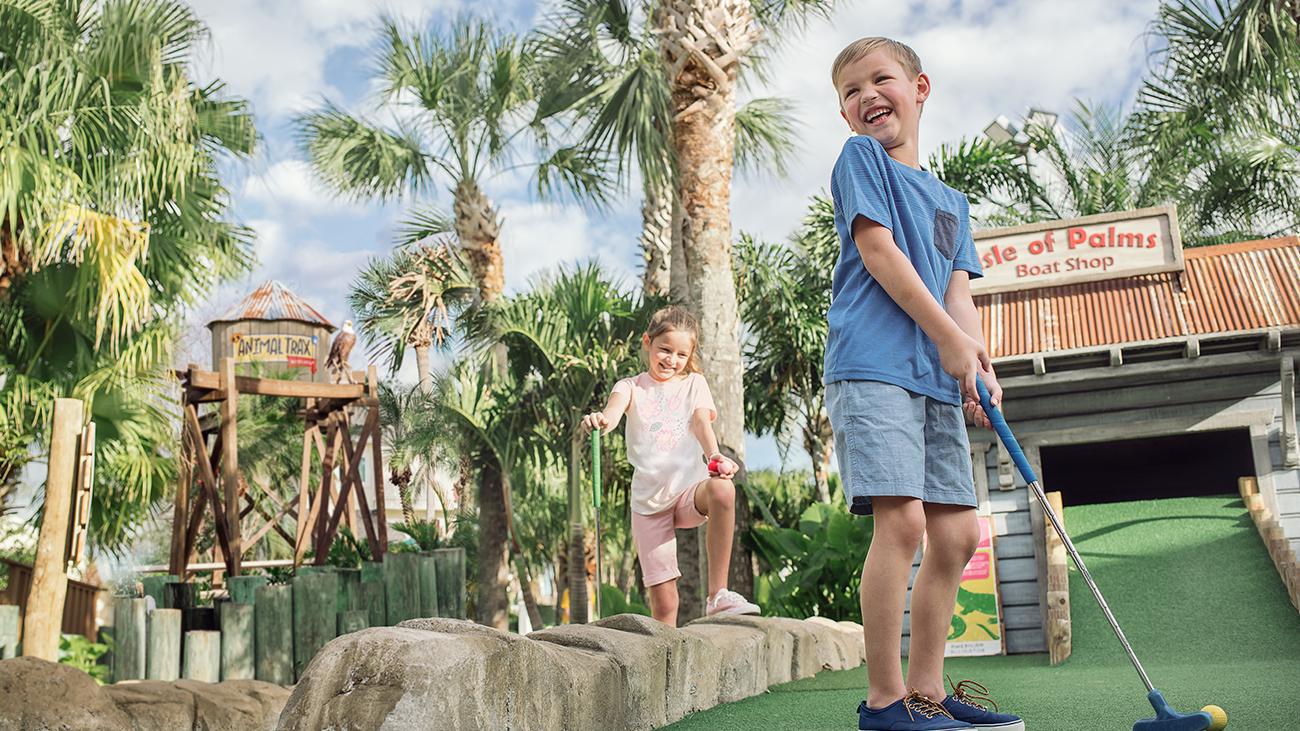 svr-amenities-animal-trax-mini-golf-main