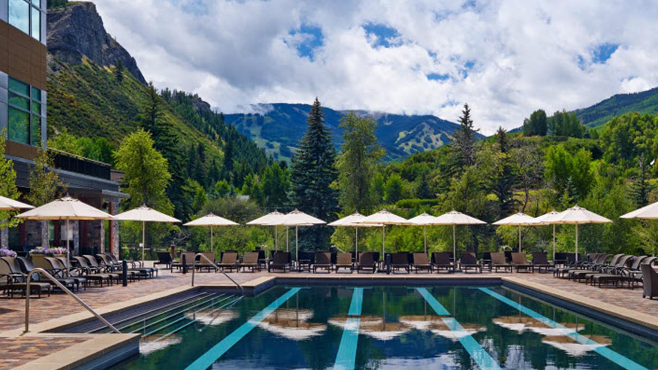 wrf-amenities-outdoor-heated-lap-pool-main