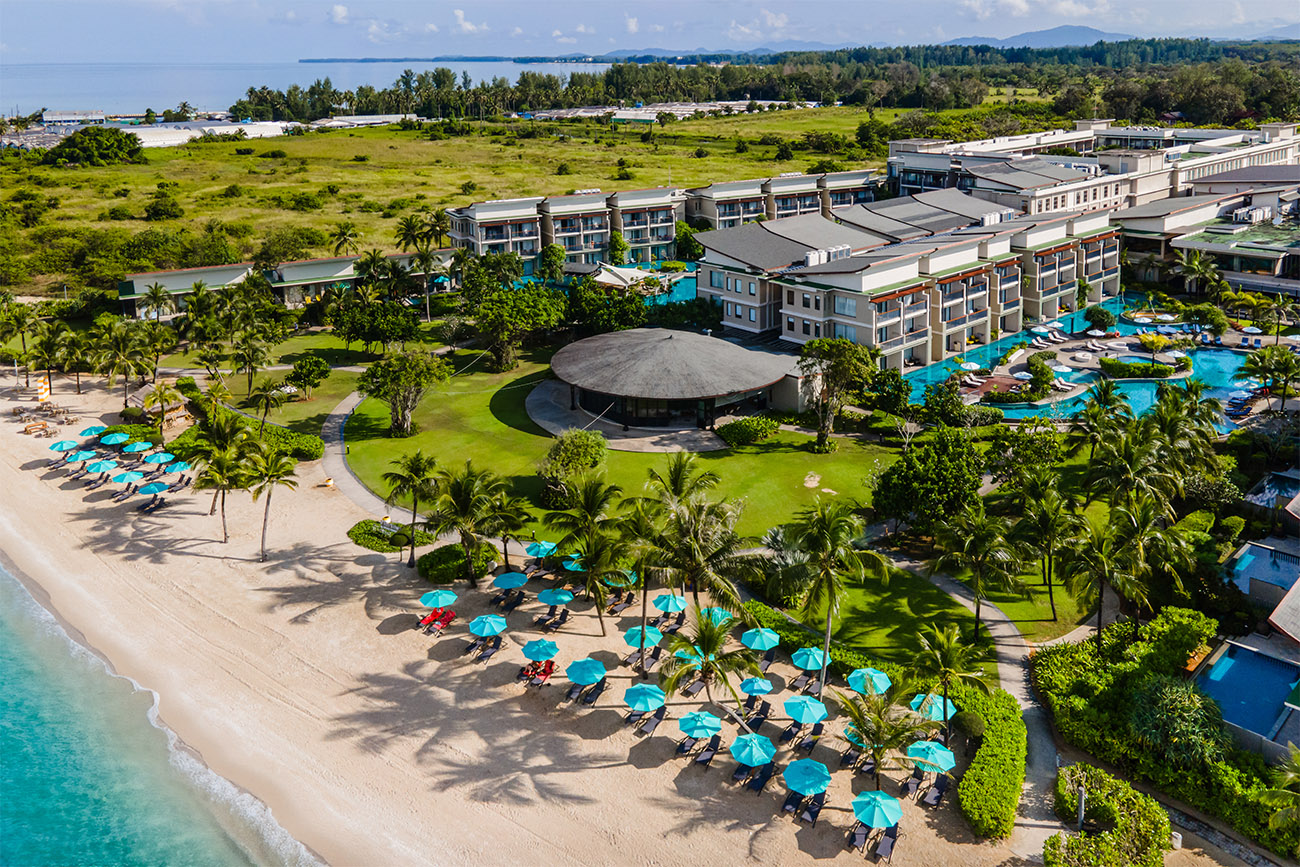 View of Le Méridien Khao Lak Resort & Spa in Thailand